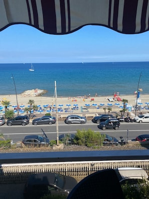 Apartment, Beach View | Terrace/patio - La Fornace mare (Laigueglia)