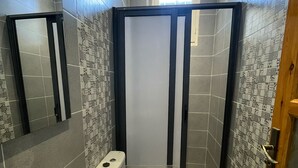 Comfort Room, Mountain View | Free WiFi - Banana Surf House  (Tamri)
