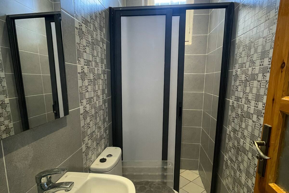 Comfort Room, Mountain View | WiFi (free)