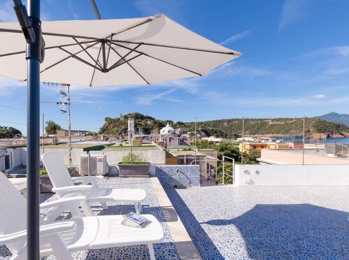 Da Procida 97 - Zwei Schlafzimmer Wohnung, Schläft 5