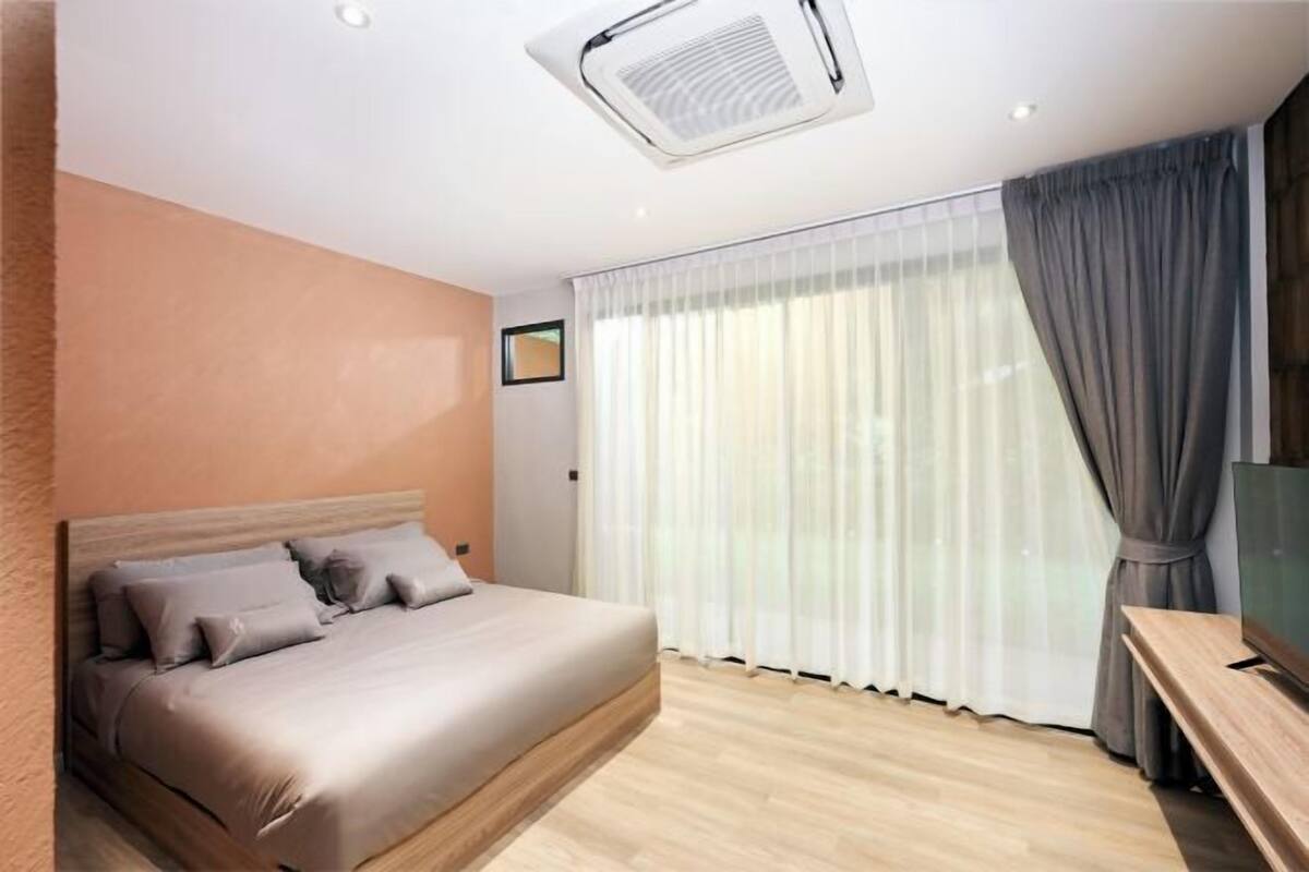 1 habitación, minibar, wifi gratis y ropa de cama 
