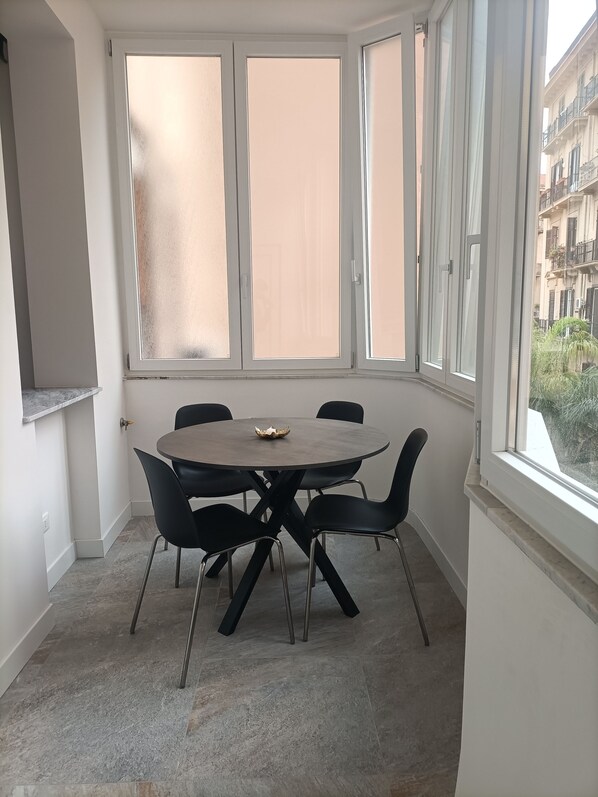 Dining - Politeama Suite Piazza Castelnuovo (Palermo)