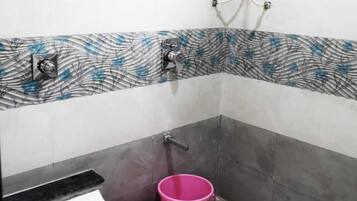 Phòng đôi dành cho gia đình | Phòng tắm