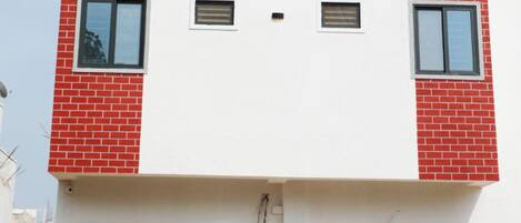 Majoituspaikan julkisivu