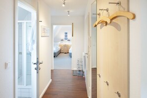 2 soveværelser, sengetøj