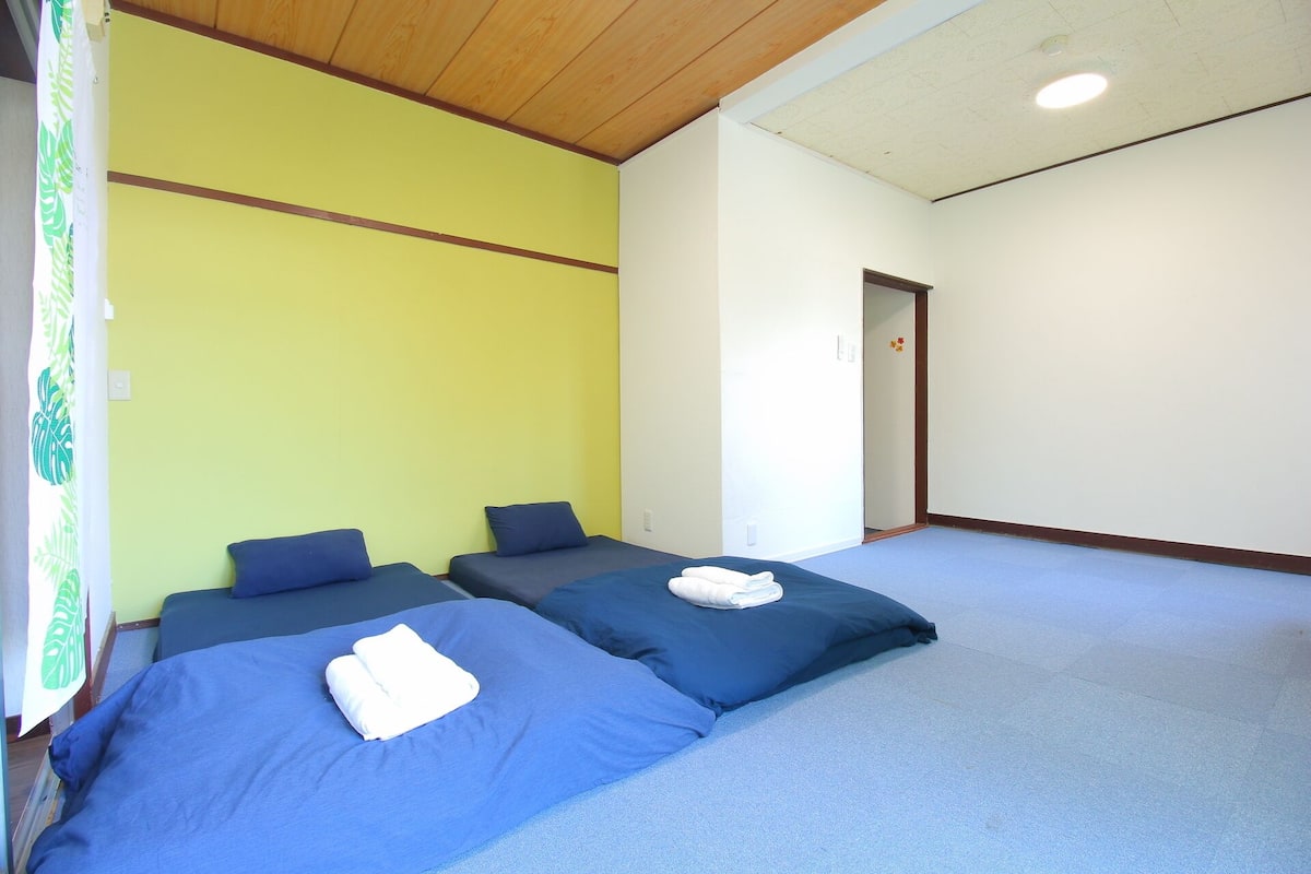 Triple Room | Wi-fi percuma, cadar katil 