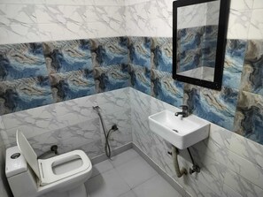 Habitació triple Comfort | Bany