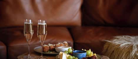 Alimentos y bebidas