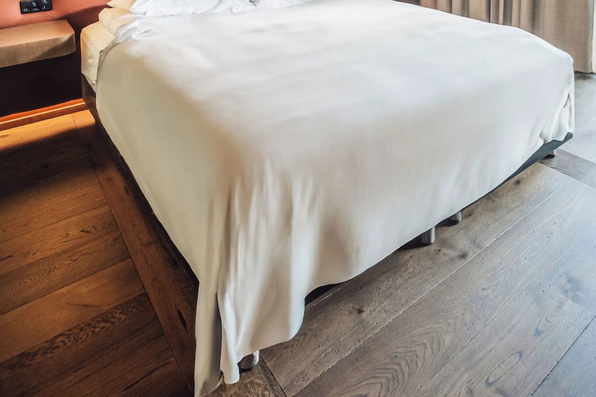 Hypo-allergenic bedding available, blackout drapes, soundproofing