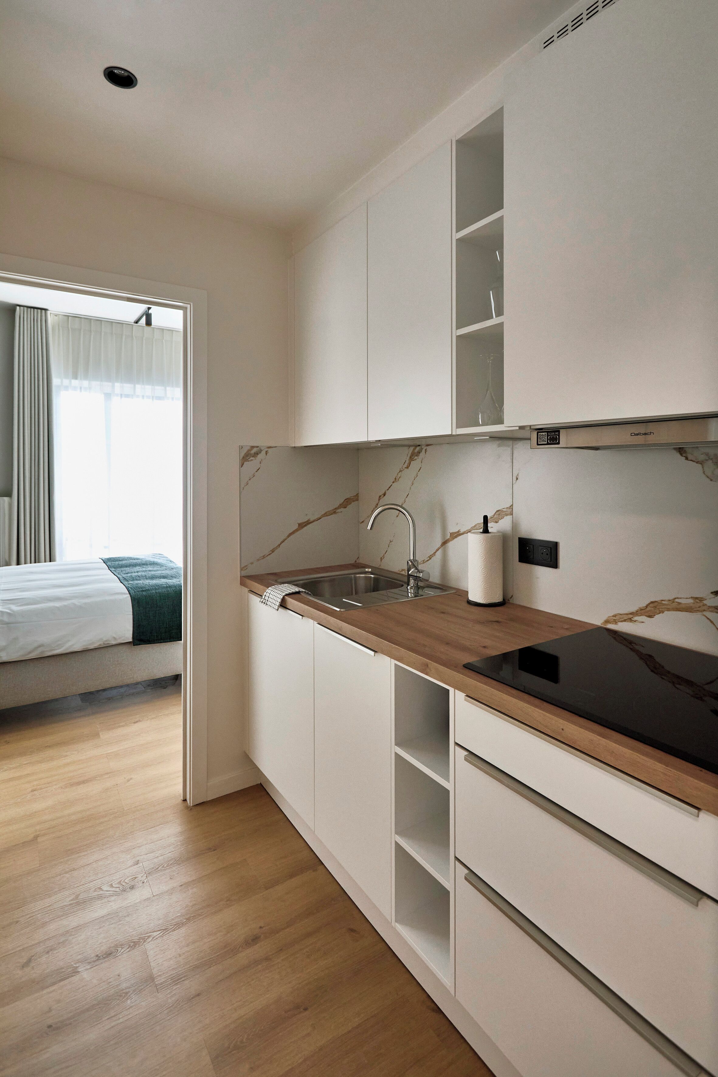 Studio | Private kitchen | Fridge, microwave, oven, stovetop