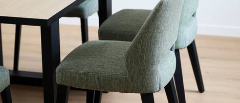 Appartement familial | Aire de séjour | Téléviseur connecté, Netflix, services de diffusion en continu, bureau