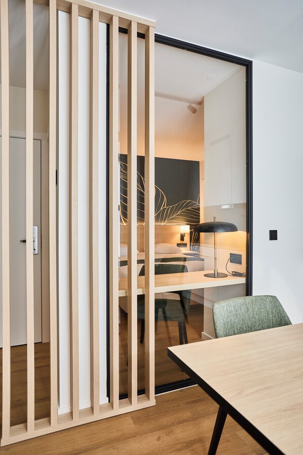 Studio Suite | Living area