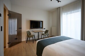 Studio | Ylelliset vuodevaatteet, pillowtop-patjalliset sängyt