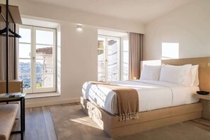 1 bedroom, iron/ironing board, WiFi, bed sheets - Fervença Boutique Palace 8 by Host Wise (Vila Nova de Gaia)