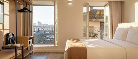 Strygejern/strygebræt, Wi-Fi, sengetøj