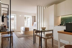 1 bedroom, iron/ironing board, WiFi, bed sheets - Fervença Boutique Palace 8 by Host Wise (Vila Nova de Gaia)