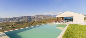 Douro Valley Luxury Home w Vineyard  Infinity Pool