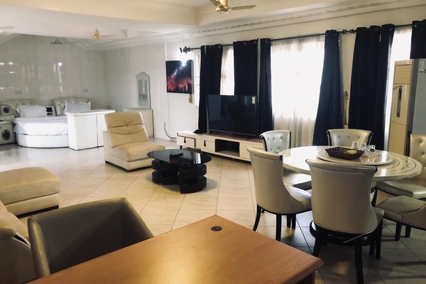 Kamar Presidensial | Didekorasi berbeda-beda dan dilengkapi dengan perabotan berbeda-beda