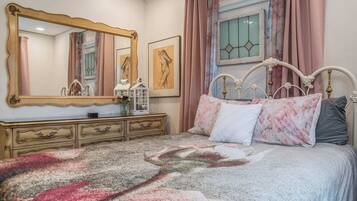 1 habitación, wifi y ropa de cama