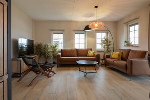 Télévision, espaces bureaux