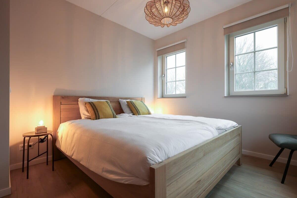 4 habitaciones, escritorio, wifi y ropa de cama 