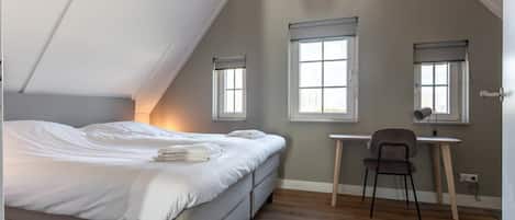4 chambres, Wi-Fi, literie fournie
