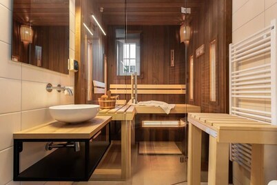 Holiday home with sauna on Resort Knuitershoek | Knuitershoek 80