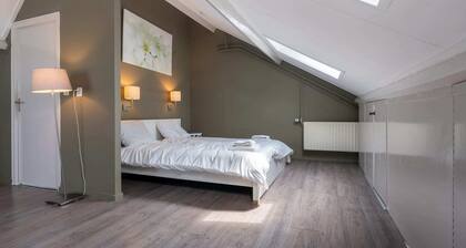 Holiday home on a farm in Cadzand | Essenhoeve 1