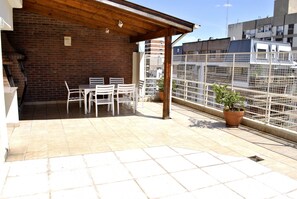 Outdoor dining - Garage Incluido! Terraza/pileta/parrilla. Belgrano (Buenos Aires)
