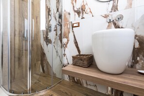 Studio | Badezimmer