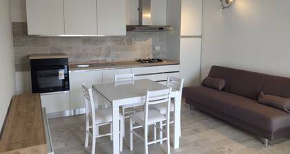 Cozy 3-room apartment with large garden at Caletta di Siniscola