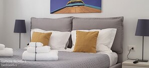 3 slaapkamers, een strijkplank/strijkijzer, gratis wifi
