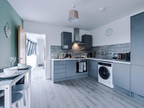 Private kitchen - One-bedroom by Media City UK by Belvilla (Manchester)