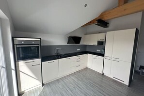 Private kitchen - Ammersee Penthouse: Entspannung und Stil Vereint (Dießen am Ammersee)