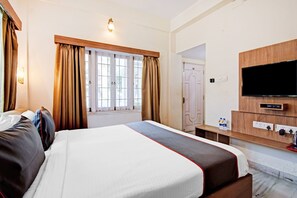 Classic Room | 1 bedroom, desk, free WiFi - OYO Spacetel (Bidhannagar)