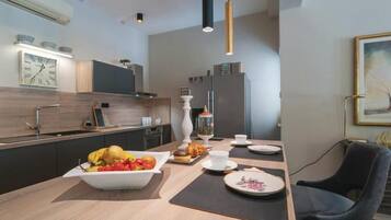 Mini-fridge, microwave, oven, dishwasher