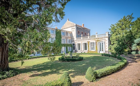 Esterni. Suite Royale -Suite-Bagno in camera-Suite