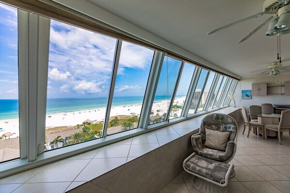 Interior - 1055-802 - Standard - Highrise with Beach View (Siesta Key)