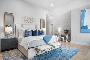 4 عدّة غرف نوم ومكواة/لوح كي وواي فاي مجانًا وملاءات أسرّة