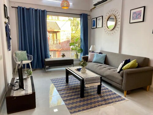 Bright 1 BHK in Bandra near Lilavati Hospital  with Parking- unit 201
