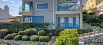 RR Losinj Harbour View Studio