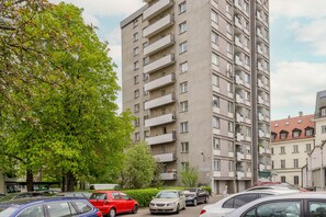 Front of property - 1-bedroom Apartment in Warsaw by Renters (Warsaw)