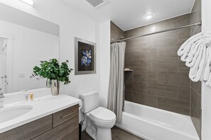 Towels, soap, shampoo, toilet paper