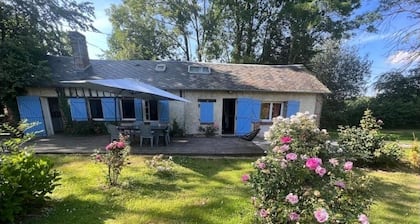 Magnifique Maison Avec Pisicne a 40 mn de la mer