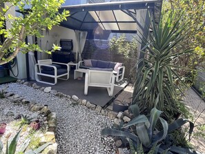Terrace/patio - Grand Appartement T2, Charmant Jardin (Montpellier)