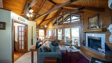 TV, fireplace, offices