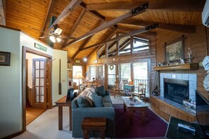 TV, fireplace, offices