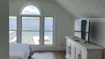 4 bedrooms, iron/ironing board, travel crib, WiFi