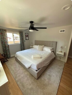 3 habitaciones, cuna de viaje, wifi gratis y ropa de cama 