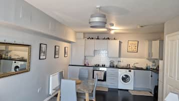 Apartment | Private kitchen | Fridge, microwave, oven, stovetop